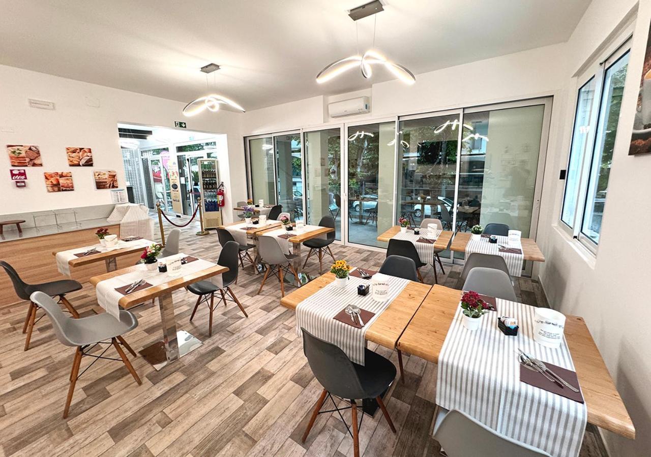 Chiama Hotel Rimini Luaran gambar
